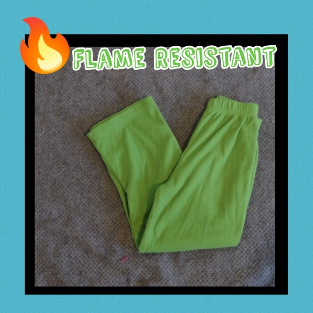 FREE w/boys bundle!